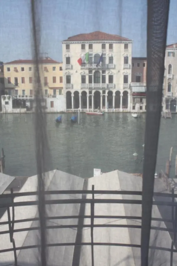 Rialto Grand Canal View Apartment Venice